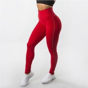 BuffBunny Collection Desire Leggings in Salsa (BNWT)